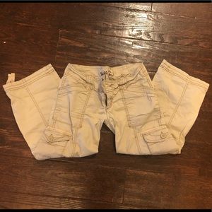 Hollister cargo capris